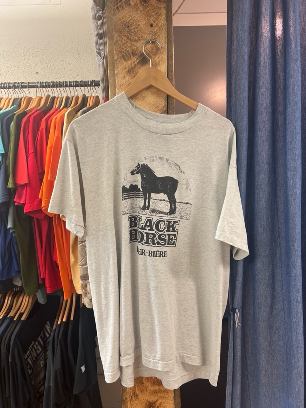Vintage Black Horse Graphic Light Gray Tee
